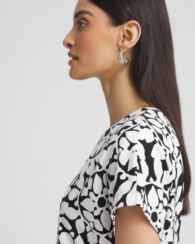 Abstract Bat Wing Sleeve Tee - image 4